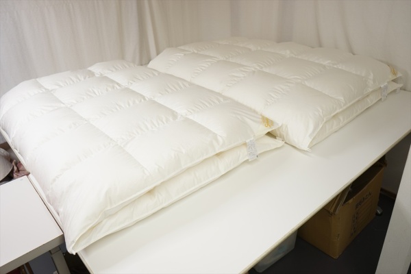 羽毛布団をリフォームされた方が同じ仕様で今度は新調でシングルサイズの羽毛布団のご注文。画像
